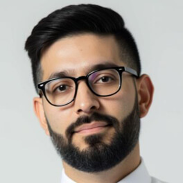Albert Romero headshot