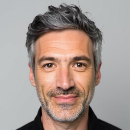 Jan Bratslavsky headshot