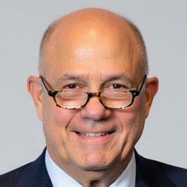 Tom Heymann headshot